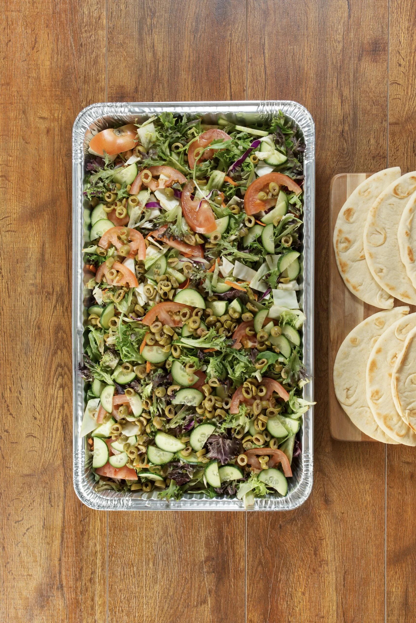 Mixed Green Salad (10 People)